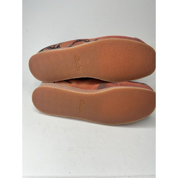 Clarks Wallabee EVO x Stranger Things Hellfire Club Men’s Size 10 Dark Sand Red main image 4